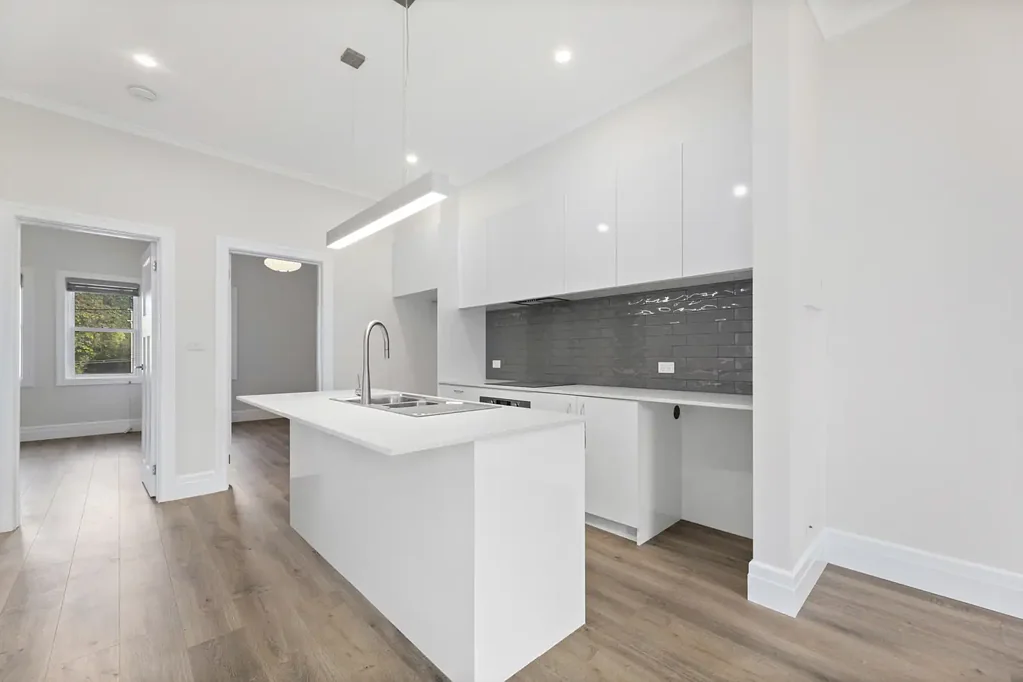Charming Unique Gem in the Heart of Kooyong