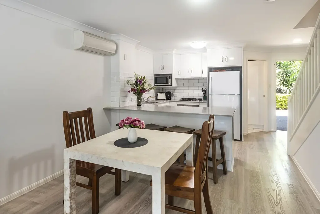 Sunset Waters 8/3 Banksia Court, Whitsundays, QLD 4803