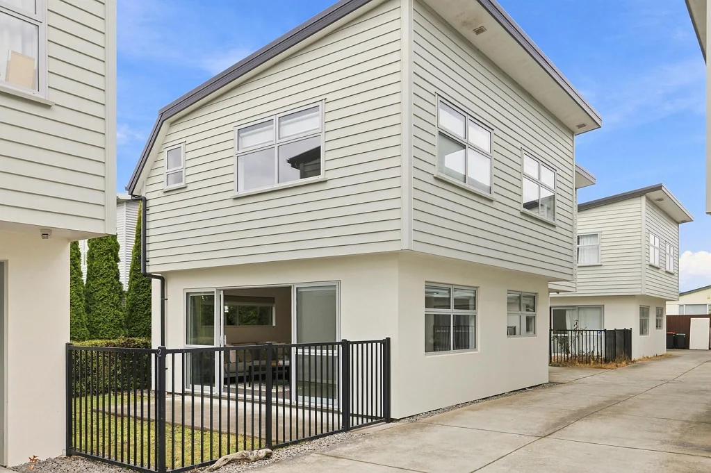 Riccarton 3બેડરૂમ Opportunity knocks: Nest or Invest