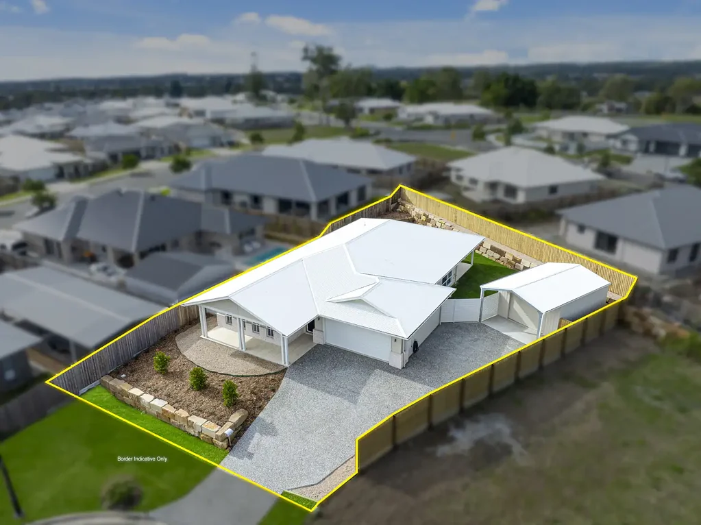 Beaudesert 4 Slaapkamer Under Contract - Large home with Seperate Shed - 826sqm Block