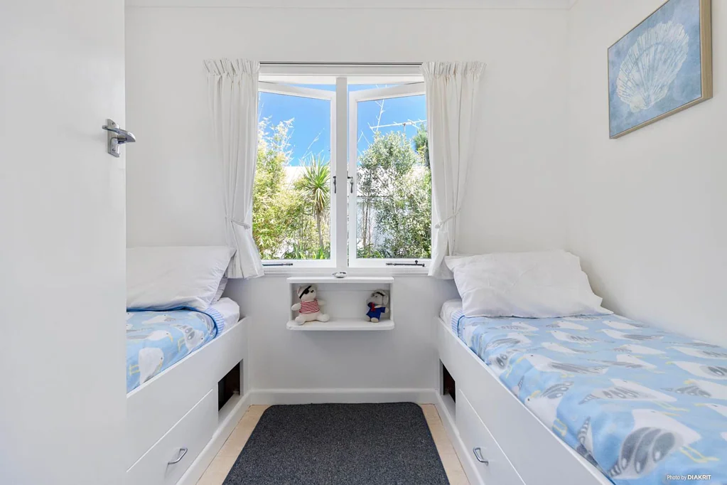 Port Waikato 3房  Quintessential Kiwi Bach – Beach Life Just Ove...