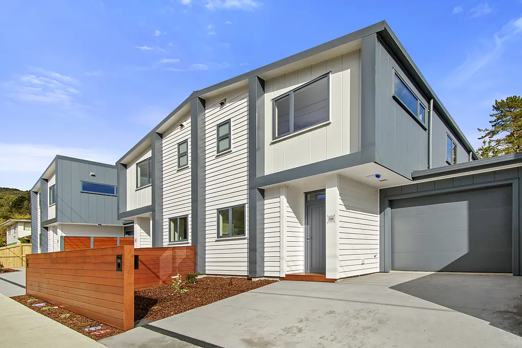 Stokes Valley 3房  Brand New Living, Designed for You