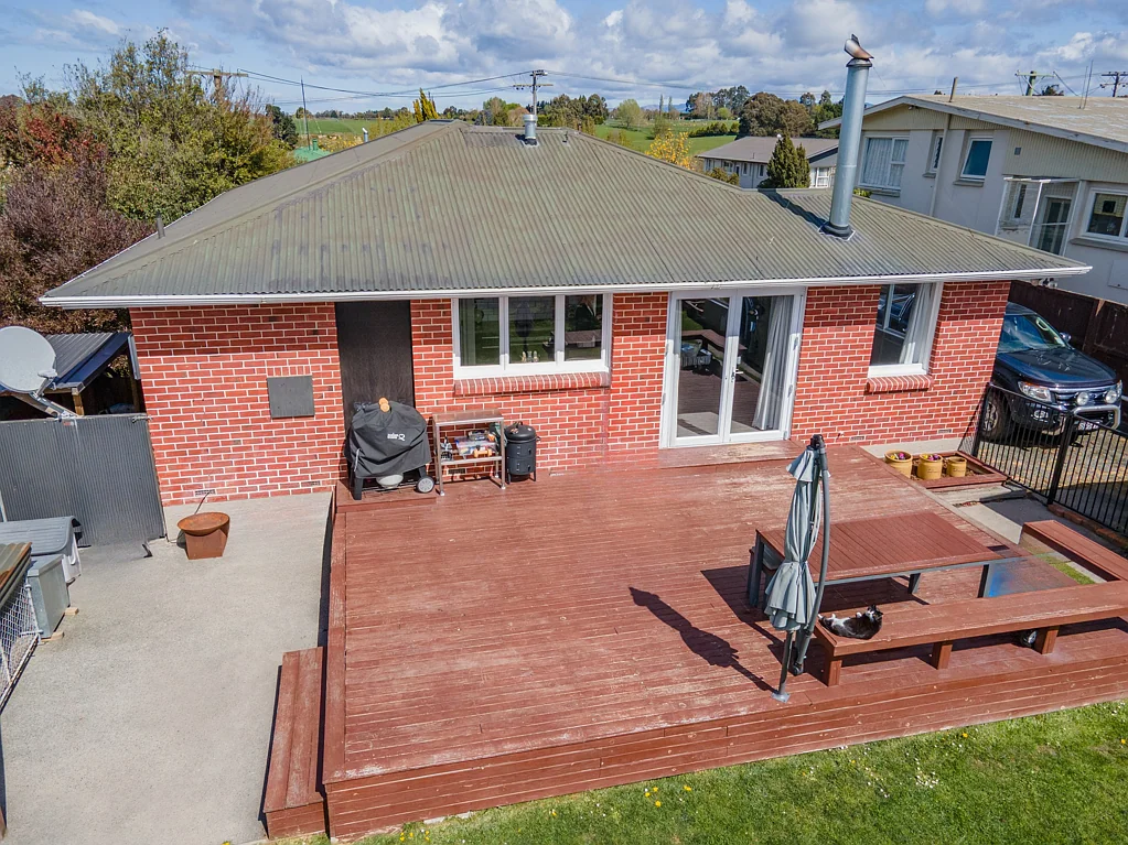 Highfield 3 Slaapkamer Brick Home With Fresh Look