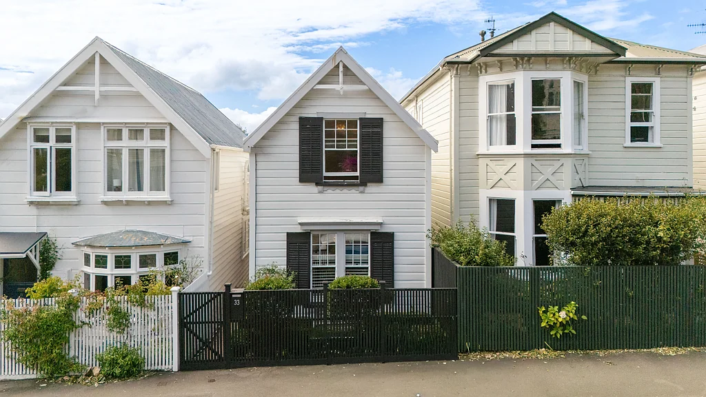 33 Grant Road, Thorndon, Wellington