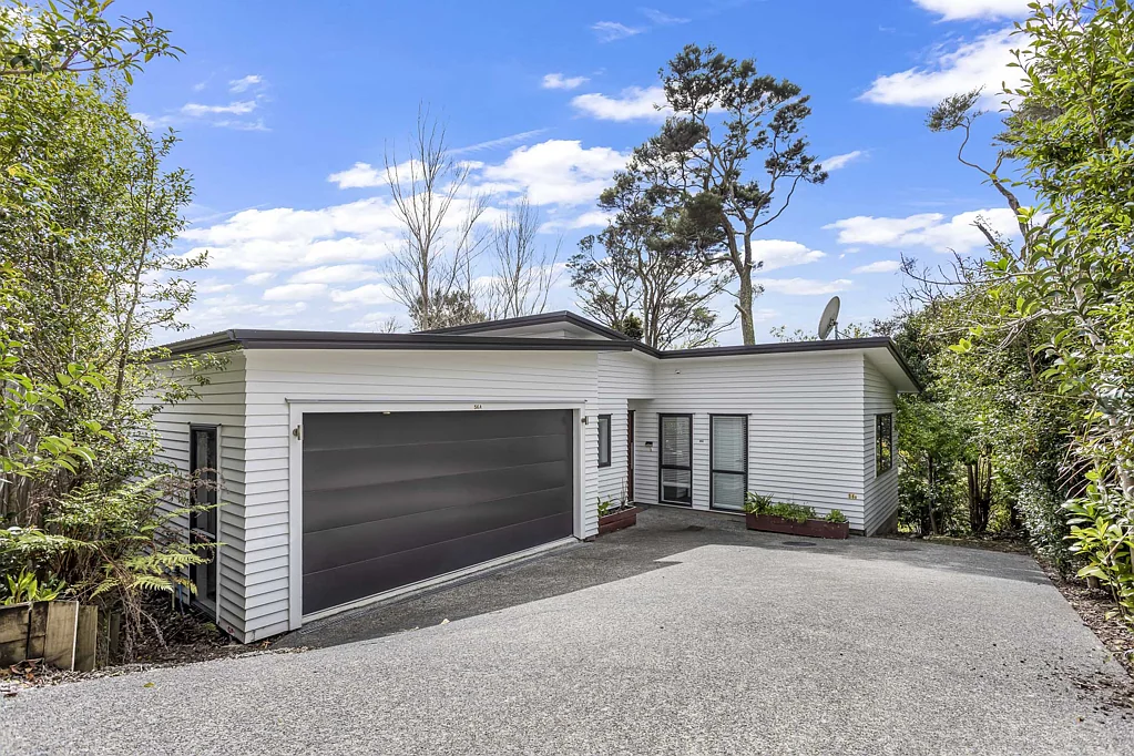56A Tamahere Drive, Glenfield, North Shore City, Auckland