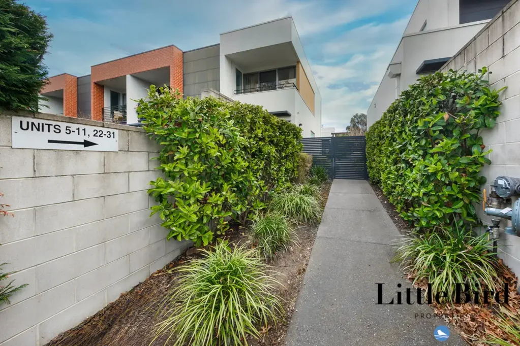 One Bedroom Townhouse