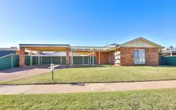 4 James Cook Drive, Mildura