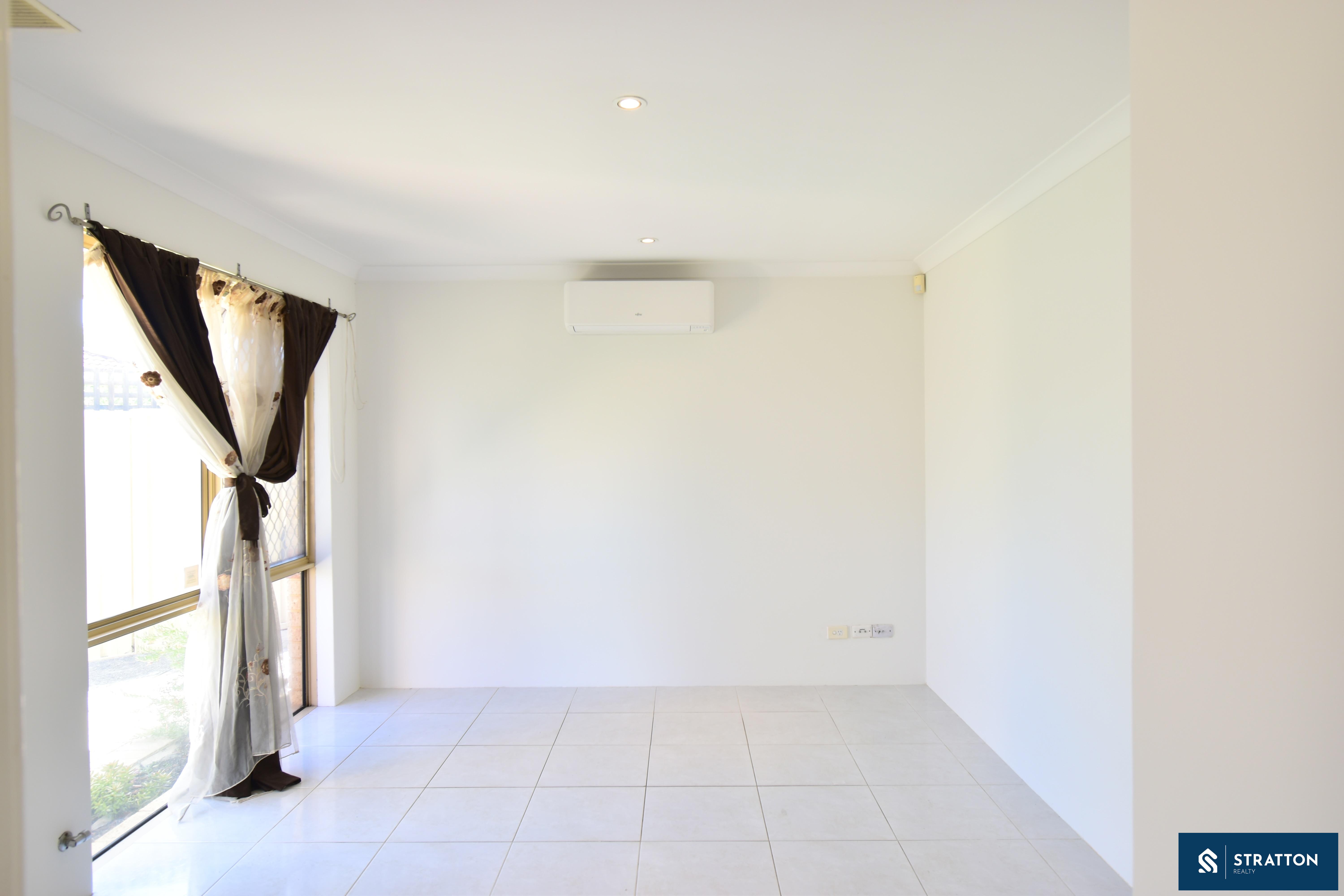 12 BANYO CT, MADDINGTON WA 6109, 0 침실, 0 욕실, House