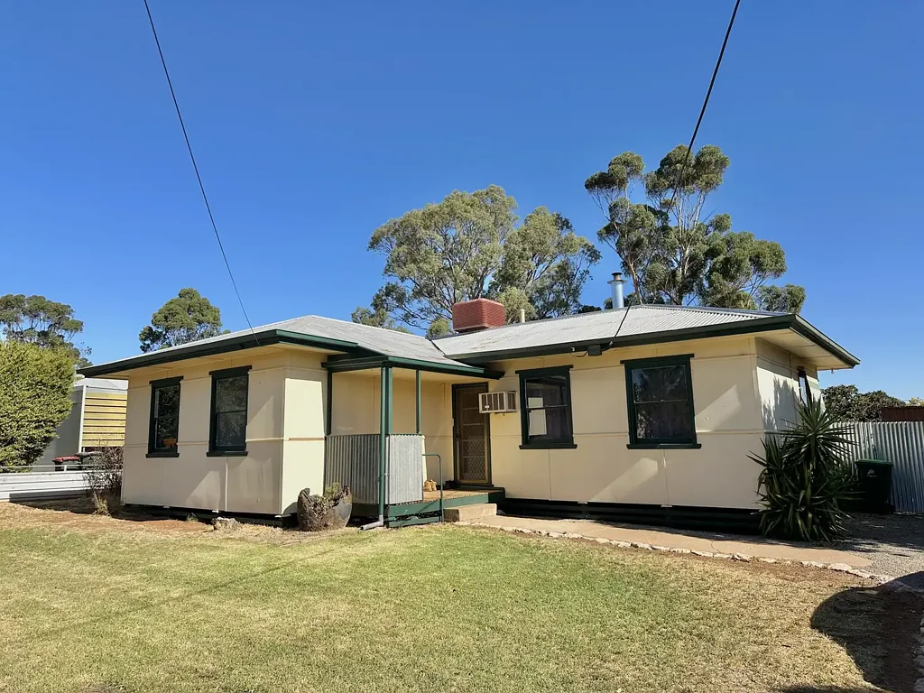 6 John St, Jamestown, SA 5491