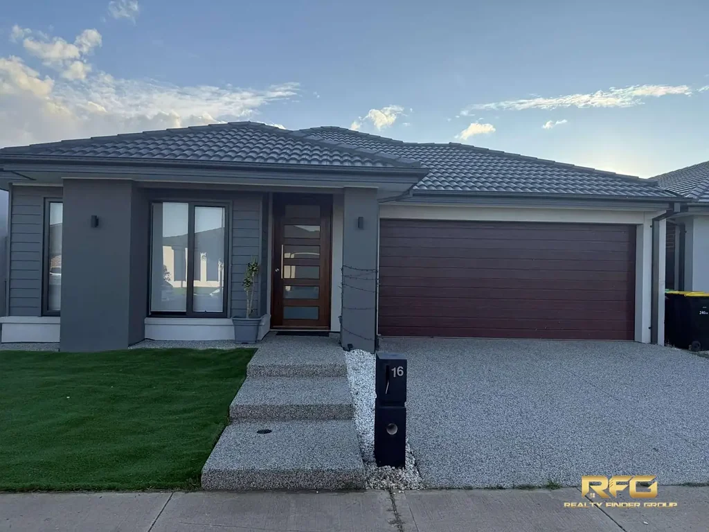 Modern 4-Bedroom Home in Thriving Location