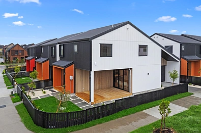Karaka 4chambre A Place to Call Home-Exceptional Living in Karaka