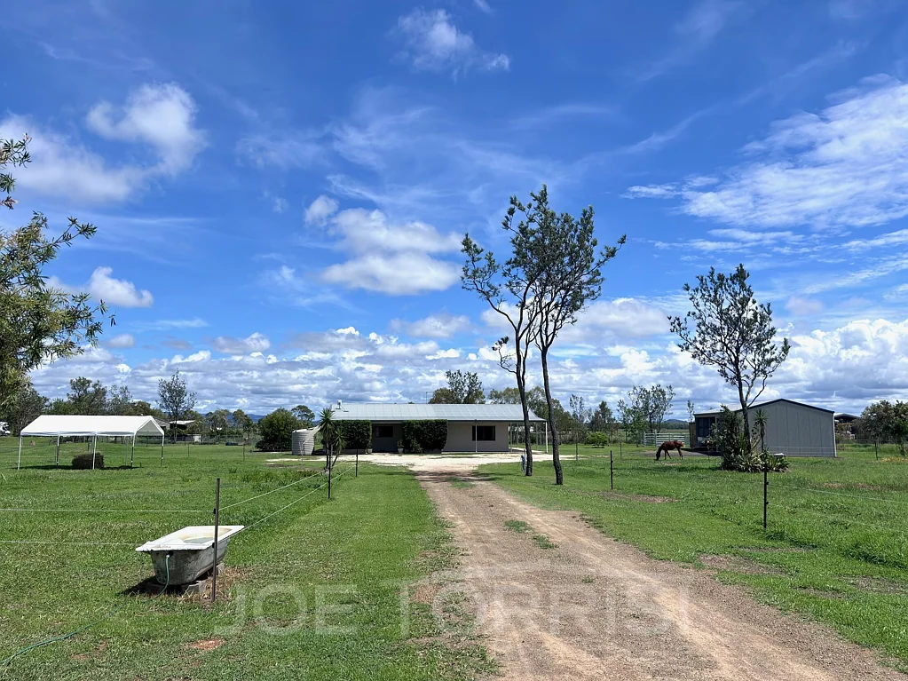 104 Macadamia Street, Mareeba, QLD 4880