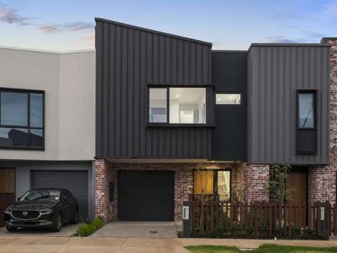 Altona North 3 Bedroom A Spectacular Contemporary Success
