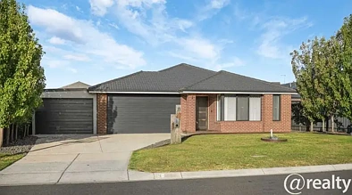 Lang Lang 5Zimmer SPACE, STYLE, LOCATION & ROOM TO MOVE ON 827SQM
