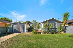 14 Donald Avenue, Umina Beach
