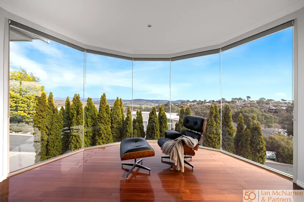 Jerrabomberra 5ਬੈੱਡਰੂਮ Reserve Location with Sweeping Views