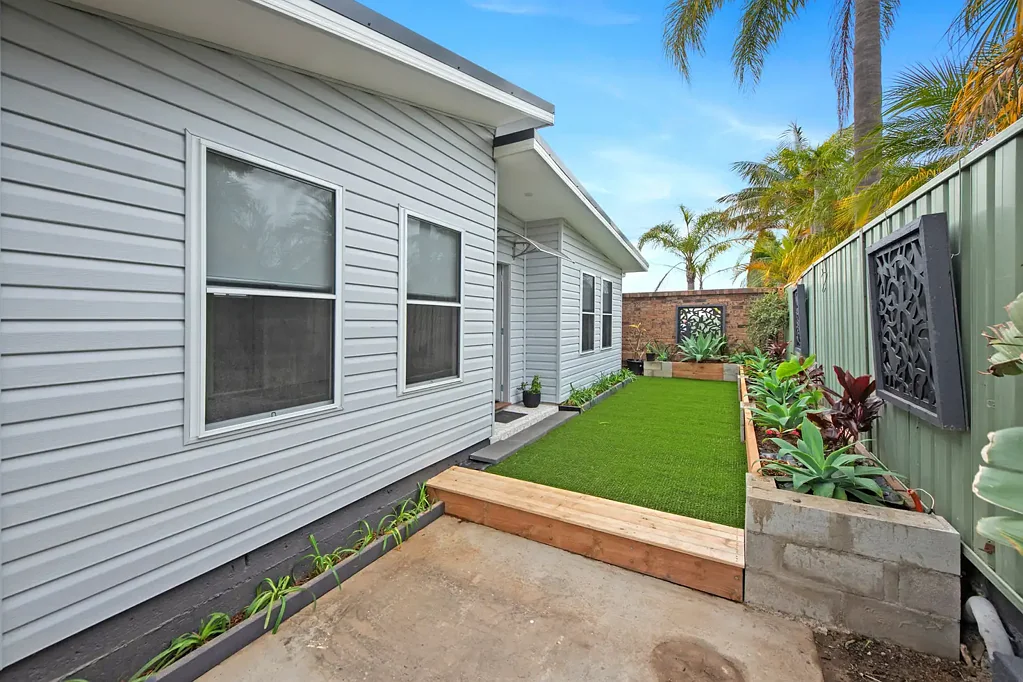 Brand new villa style granny flat