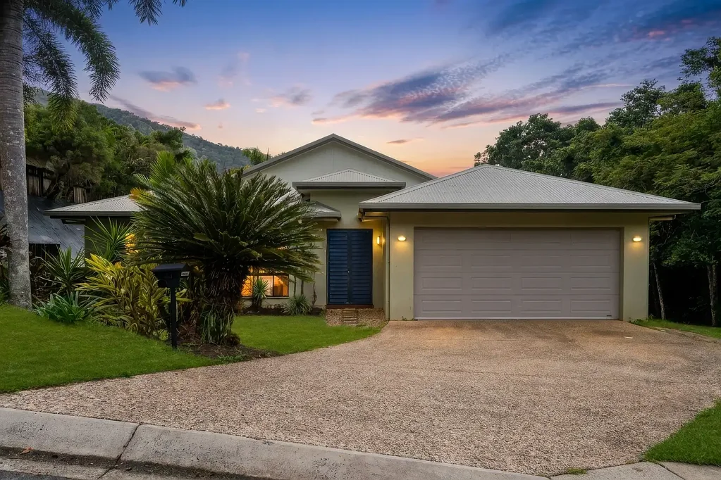 Redlynch 4房  Spacious Family Home in a Peaceful Valley Setting