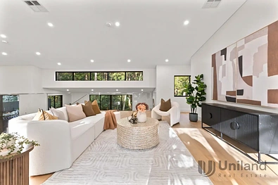 21 Clement Close, Pennant Hills, NSW 2120, 4房, 2浴, House