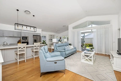 Anna Bay 3Zimmer Move-In Ready Luxury Living