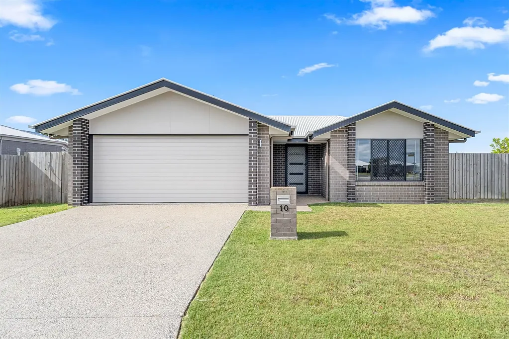 10 Saltair Drive, Eli Waters, QLD 4655