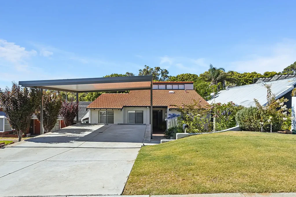 81 Clontarf Street, Sorrento, WA 6020
