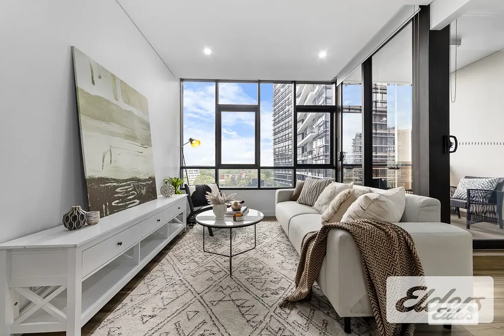 Parramatta 1 Bedroom Luxurious Central Location, North-East Facing Home!