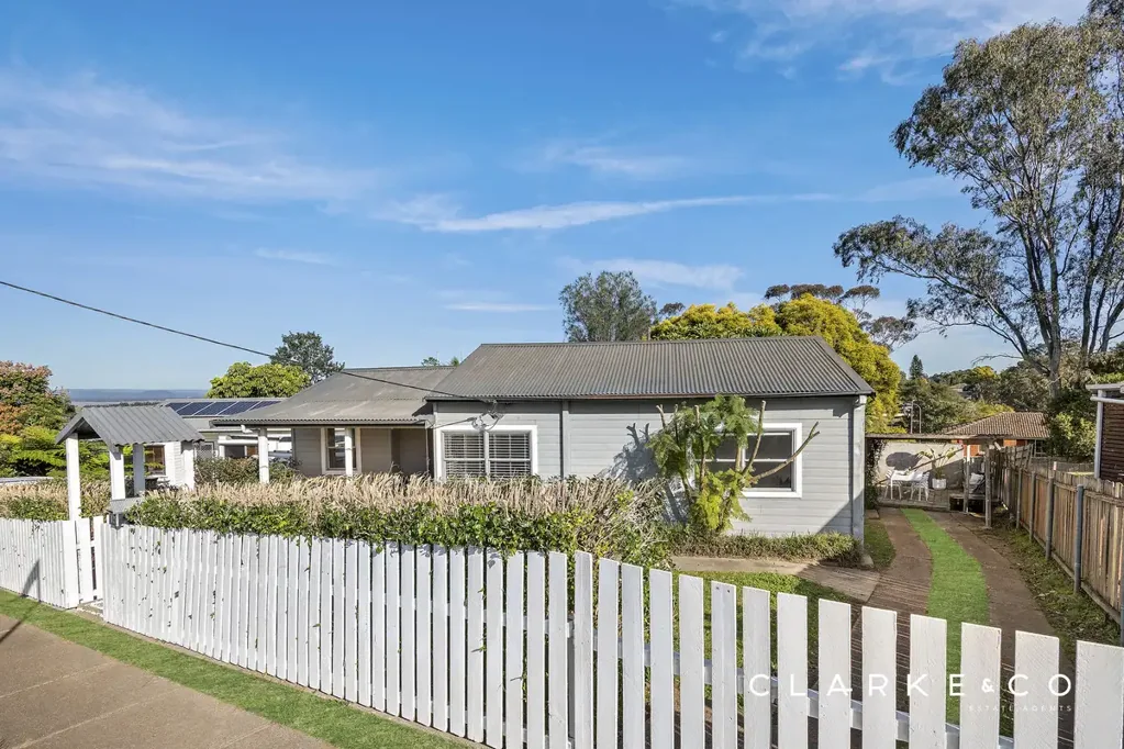 12 McArthur Street, Telarah, NSW 2320