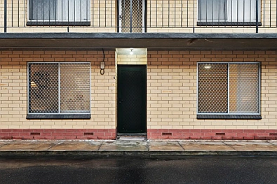 Edwardstown 2房  Simple Living, Great Location