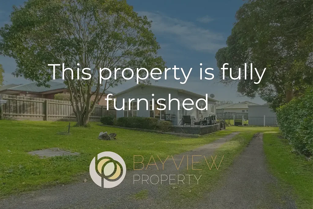 Spacious Coastal Living – Fully Furnished