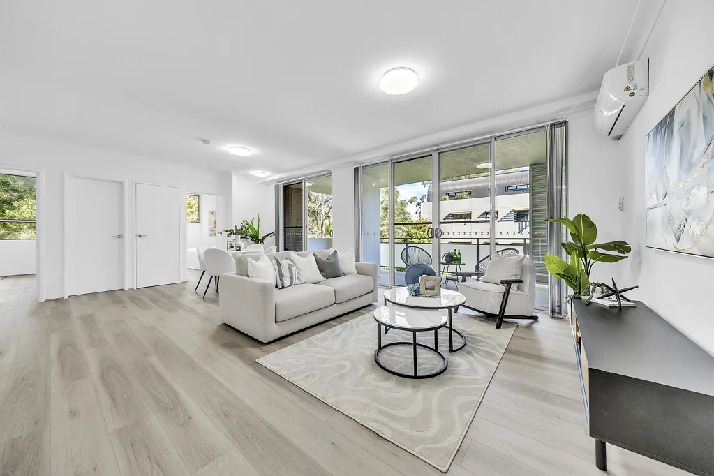 Chatswood 2Zimmer Modern renovated 2 Bedroom apartment in heart of Chatswood