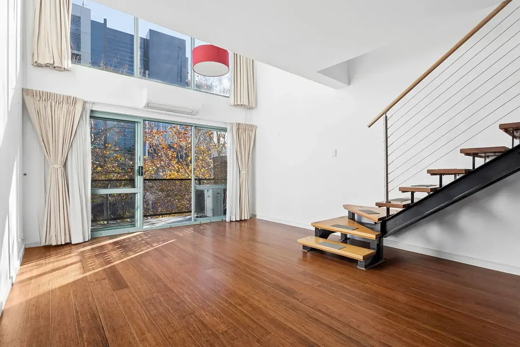 Light-Filled Split-Level Loft in the Heart of Newtown