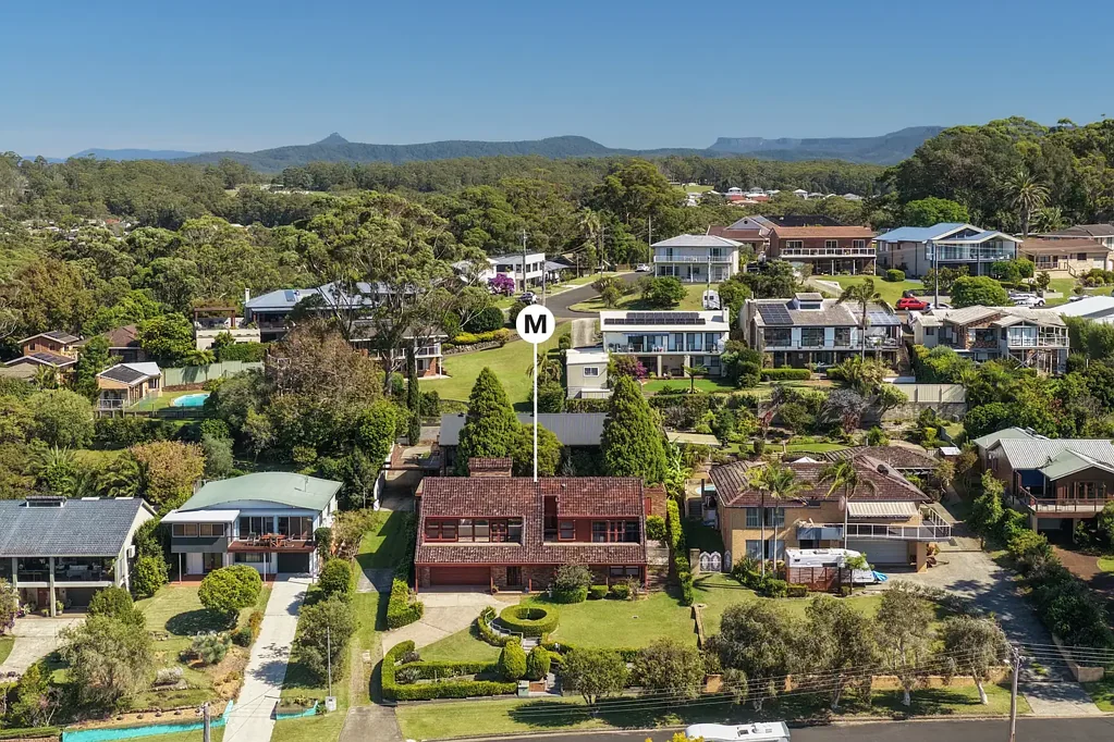 Mollymook 3房  Panoramic Ocean Views in a Prime Mollymook Location