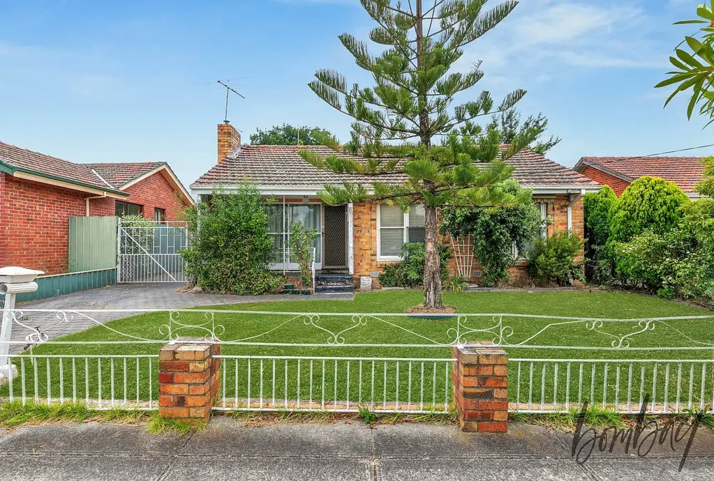 22 Hales Crescent, Jacana, VIC 3047