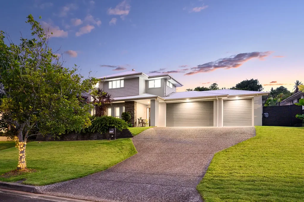 Upper Coomera 4部屋 The Ultimate Family Upgrade - 3 Living Areas, 3-Car Garage & Parkland Paradise