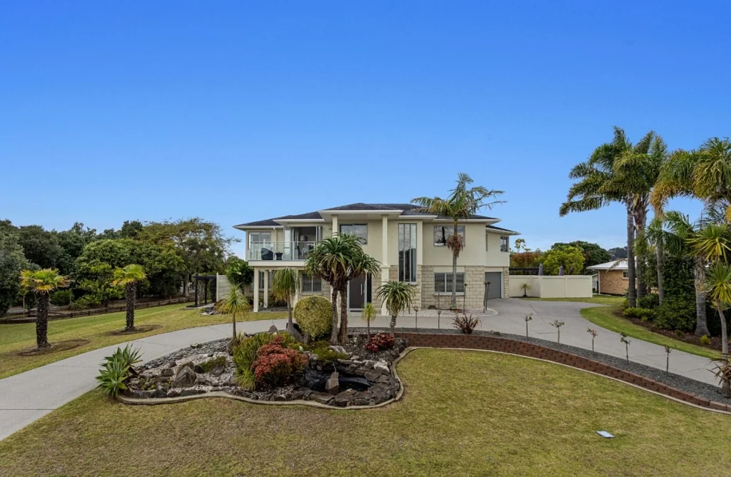 Ohope 4chambre Mortgagee sale