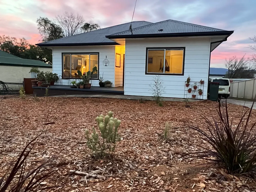 3 Blomfield Avenue, Bega, NSW 2550