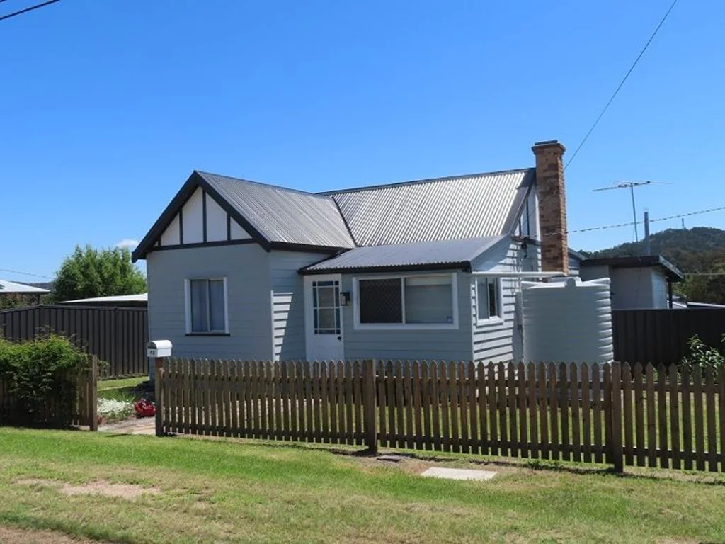 90 Sugarloaf Road, Stanthorpe, QLD 4380