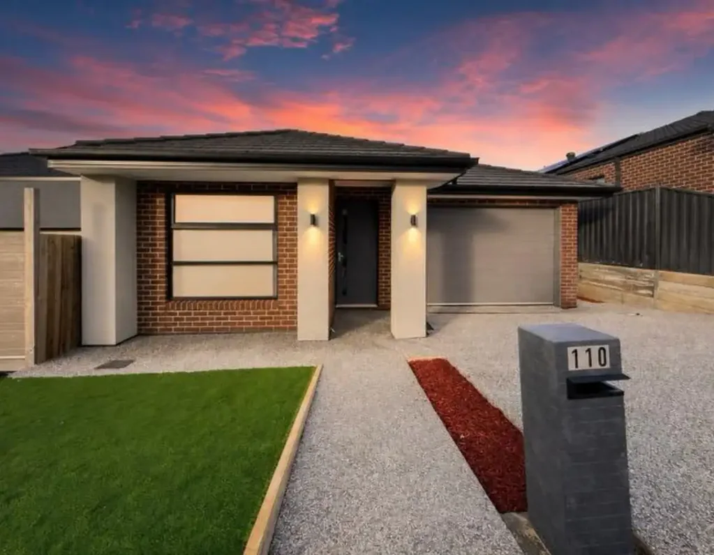 Spacious & Stylish Family Living in Mernda
