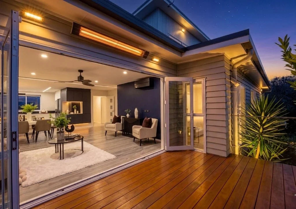 Torbay 5 Bedroom Modern Living Meets Nature - Legal Home & Income