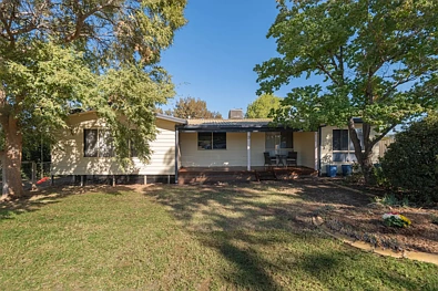 3 Windsor Street, Forbes, NSW 2871, 4 slaapkamers, 2 badkamers, House
