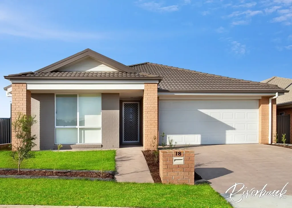 Jordan Springs 4 Bedroom Stylish & Spacious Family Retreat