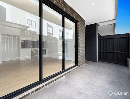 12 Tomkins Walk, Sydenham, VIC 3037, 1房, 1浴, House