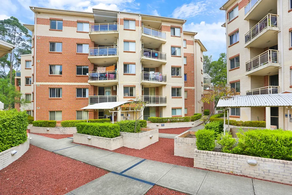 17/2 Wentworth Avenue, Toongabbie, NSW 2146