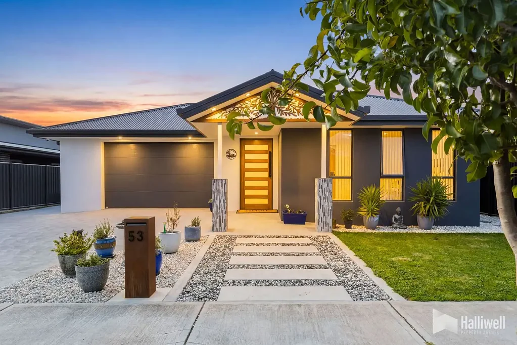 Latrobe 5房  Spacious, Stylish & Ready to Enjoy
