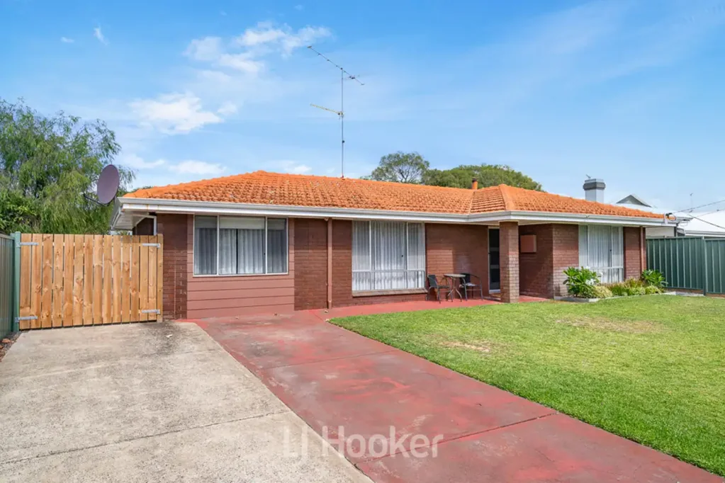 4 Diedre Street, Broadwater, WA 6280