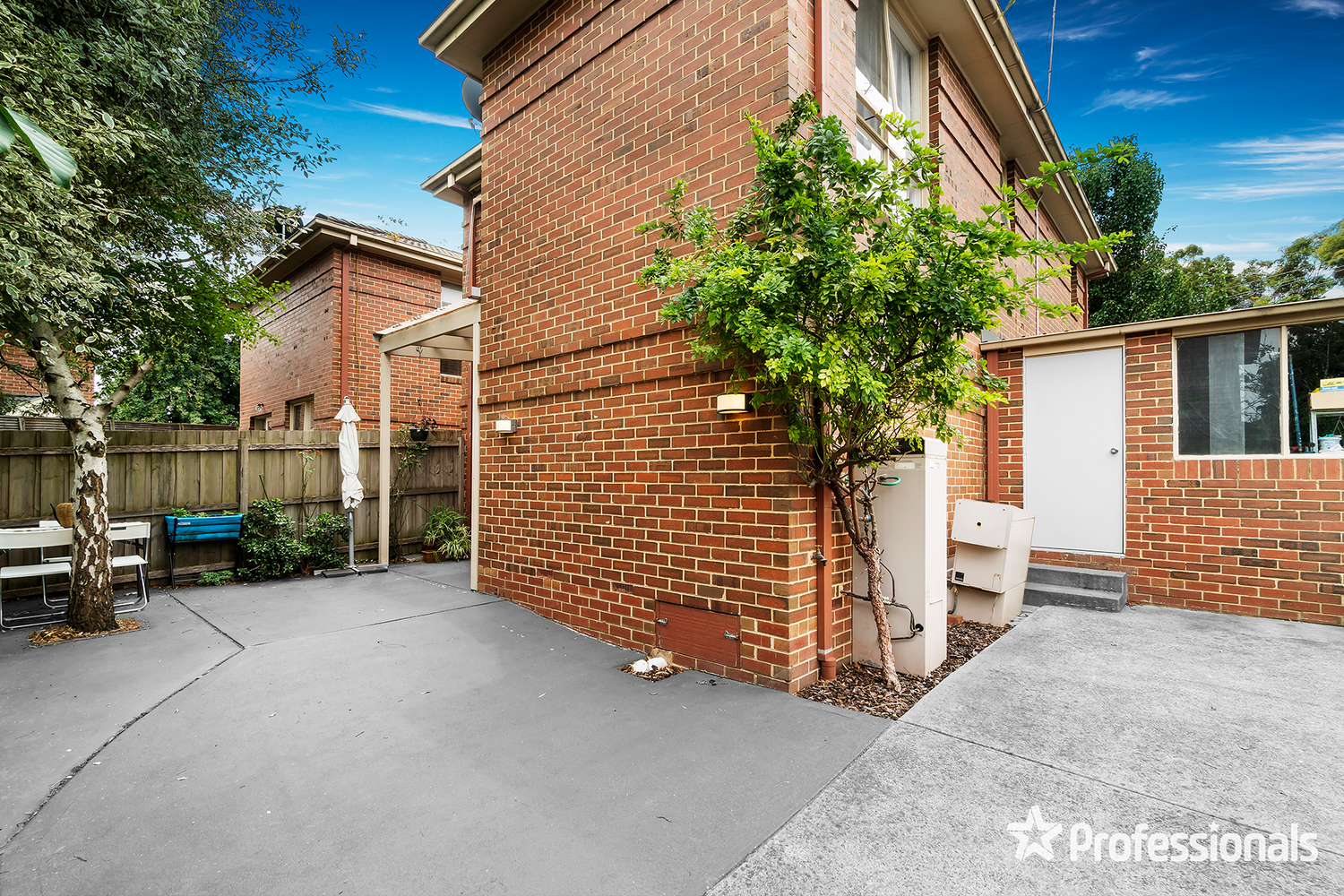 UNIT 1 2-4 STATION ST, MOOROOLBARK VIC 3138, 0 rūma, 0 rūma horoi, Unit