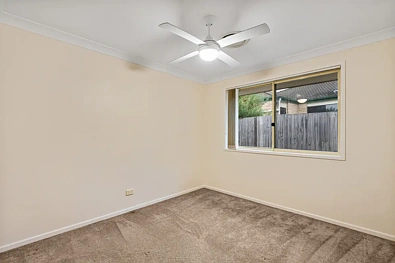 33 Charolais Crescent, Upper Kedron, QLD 4055, 5 habitaciones, 2 baños, House