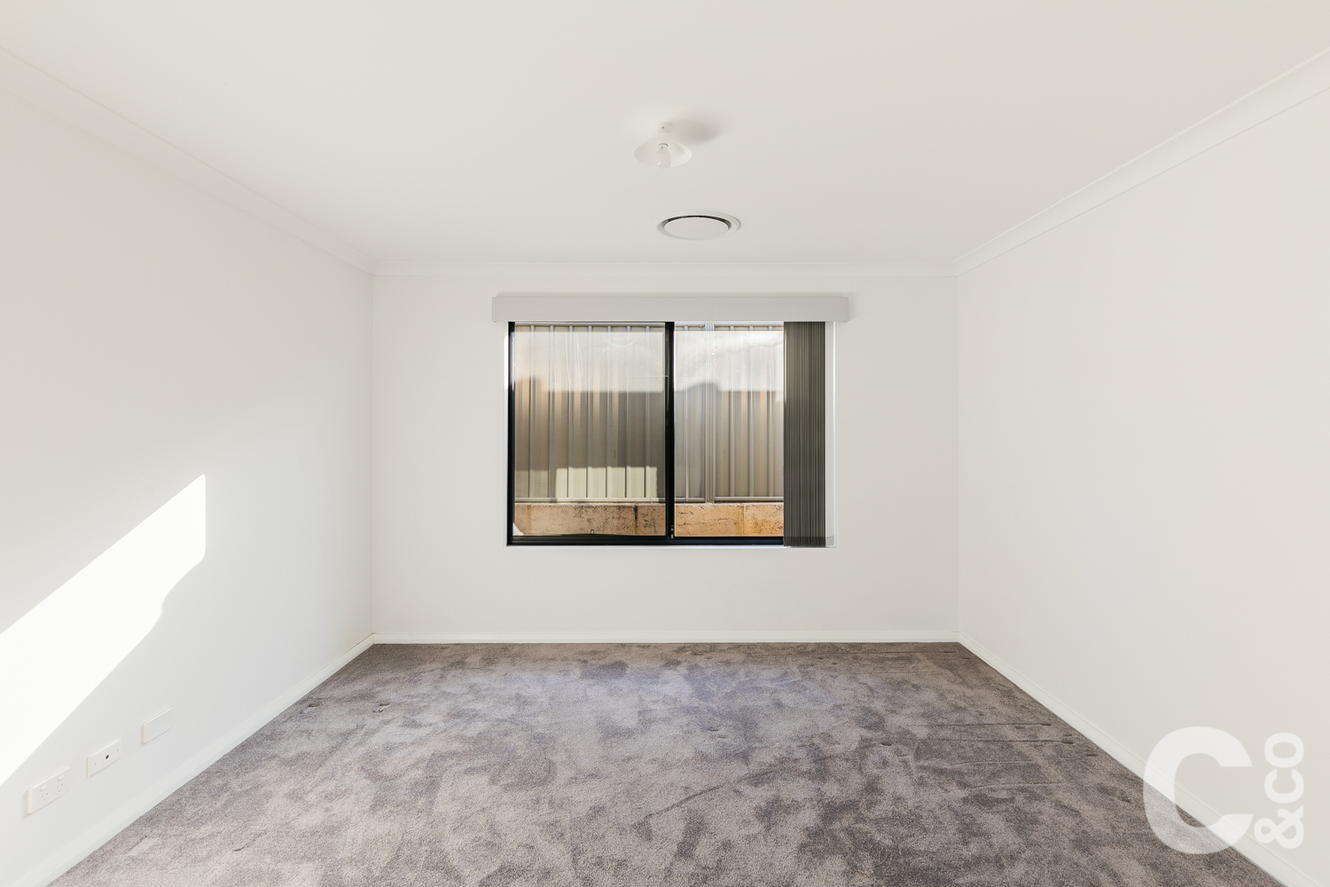 156 PARMELIA AV, PARMELIA WA 6167, 0 chambres, 0 salles de bain, House