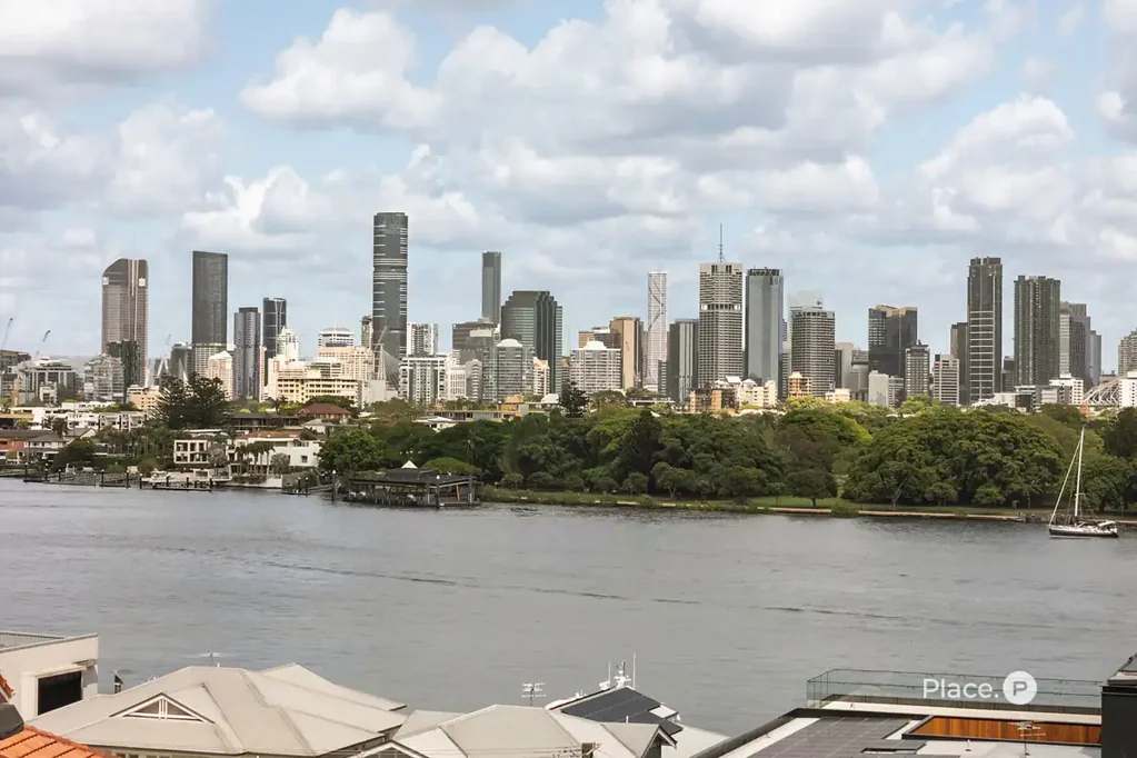 Norman Park 5房 799平米高地地块 永久视野城市天际线 河流美景 隐私宁静 环形街道显赫地址 优质学区环绕 Forever Views from Every Angle